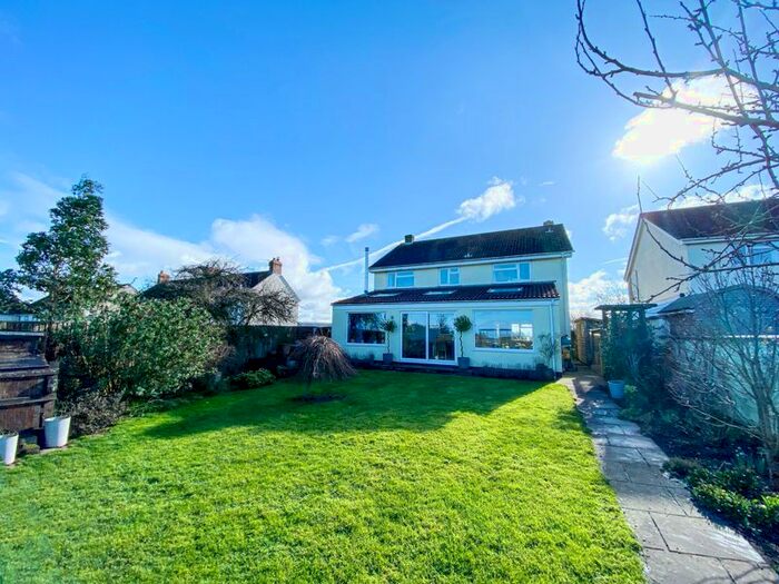 4 Bedroom Detached House For Sale In Main Road, Othery, Bridgwater, TA7