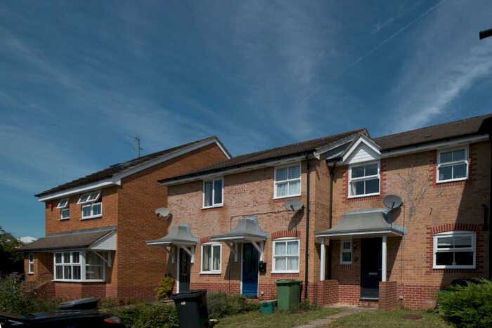 2 Bedroom Terraced House To Rent In Harrington Close, Newbury, RG14