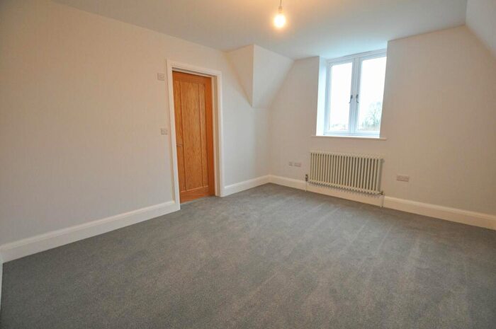 4 Bedroom Detached House For Sale In Oakley Lane, Wimborne, BH21