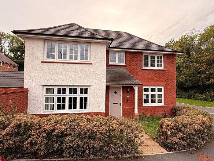 4 Bedroom Detached House For Sale In Great Field Close, Llanwern, Newport, NP18