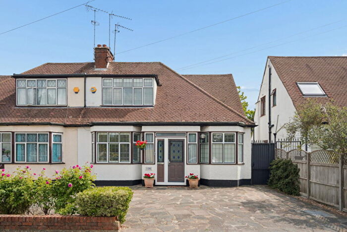 3 Bedroom Semi-Detached House For Sale In The Avenue, Pinner, HA5
