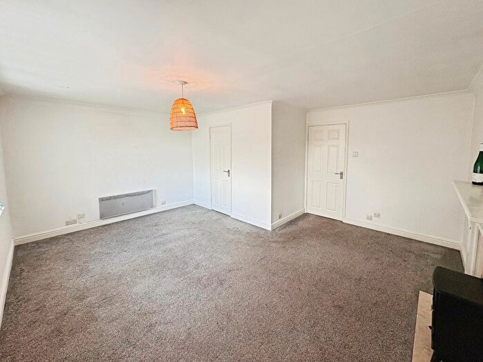 1 Bedroom Flat For Sale In Handsworth Road, Sheffield, S9