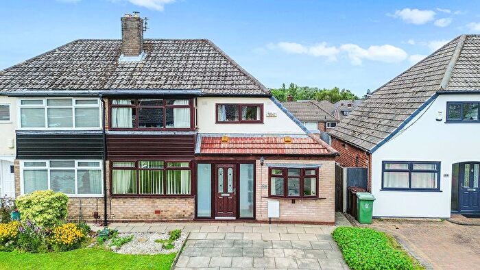 3 Bedroom Semi-Detached House For Sale In Eskdale Road, Ashton-In-Makerfield, WN4