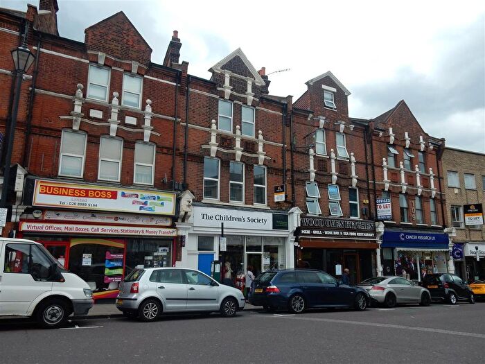 1 Bedroom Flat To Rent In George Lane, South Woodford, London, E18