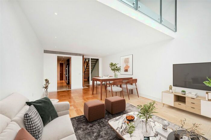 3 Bedroom Flat To Rent In Point West, Cromwell Road, London, SW7