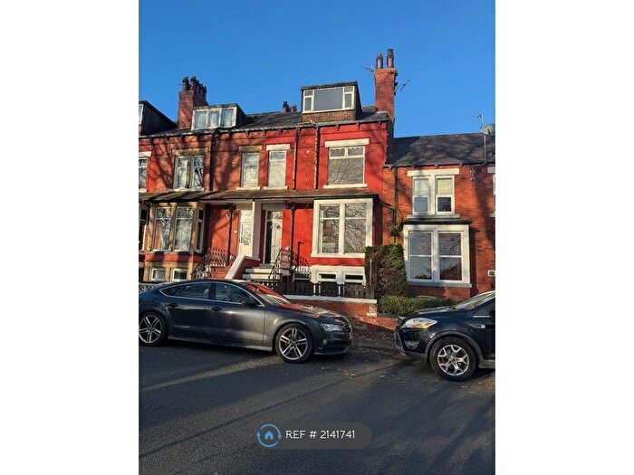 2 Bedroom Terraced House To Rent In Warrels Grove, Leeds, LS13