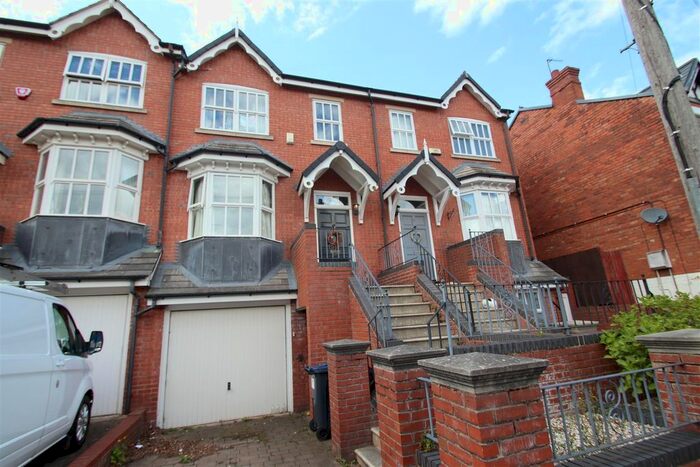 4 Bedroom Property To Rent In Rose Road, Harborne, Birmingham, B17