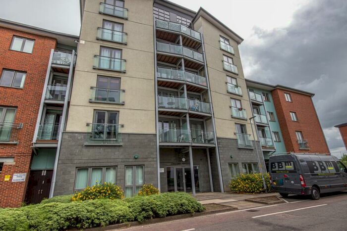2 Bedroom Apartment To Rent In Willbrook House Worsdell Drive, Gateshead, Tyne And Wear, NE8