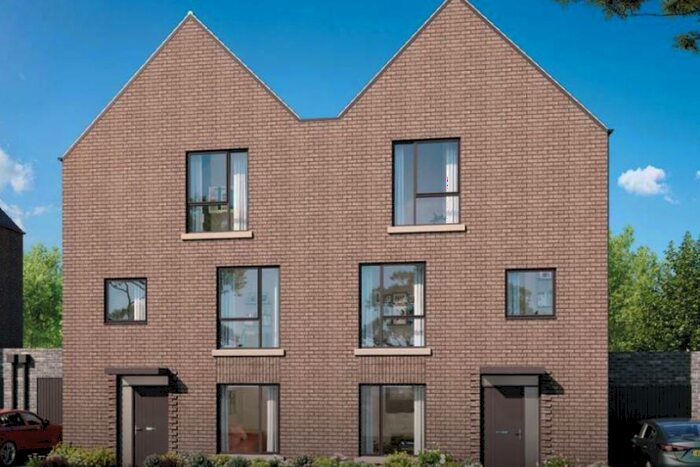 4 Bedroom Detached House For Sale In Newmarket Road, Cambridge, CB5