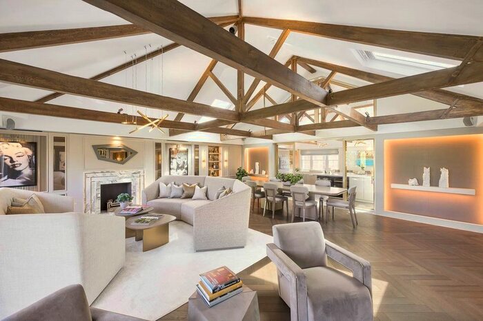 3 Bedroom Flat To Rent In Eaton Square, Belgravia, London, SW1W