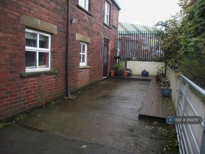 3 Bedroom Flat To Rent In Unit A Laurence Works, Penistone, Sheffield, S36
