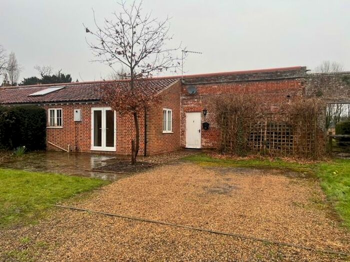 2 Bedroom Semi-Detached Bungalow To Rent In Hall Lane, Riddlesworth, Diss, IP22