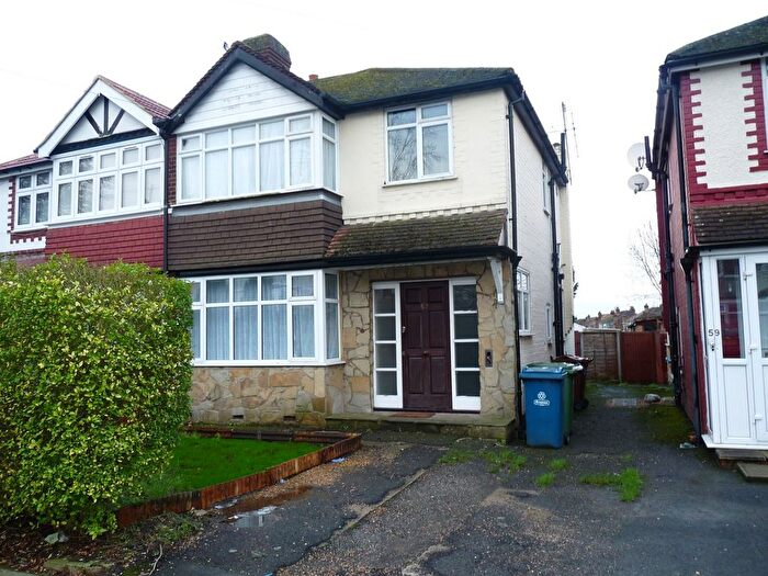 3 Bedroom Semi-Detached House To Rent In Morley Crescent East, Stanmore, HA7