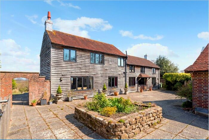 4 Bedroom Detached House To Rent In Heathfield Road, Burwash Common, Etchingham, TN19