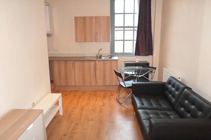 Apartment To Rent In White Croft Works, Furnace Hill, Sheffield, S3
