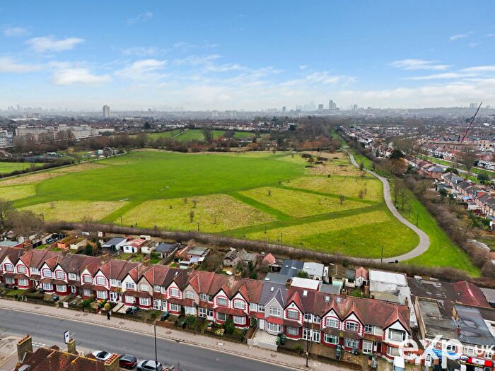 3 Bedroom Terraced House For Sale In Lordship Lane, Tottenham, N17