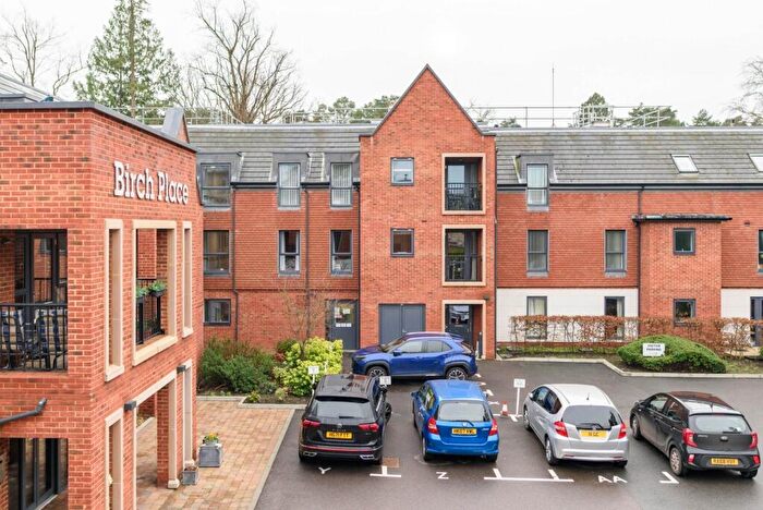 2 Bedroom Retirement Property For Sale In Birch Place, Crowthorne, RG45