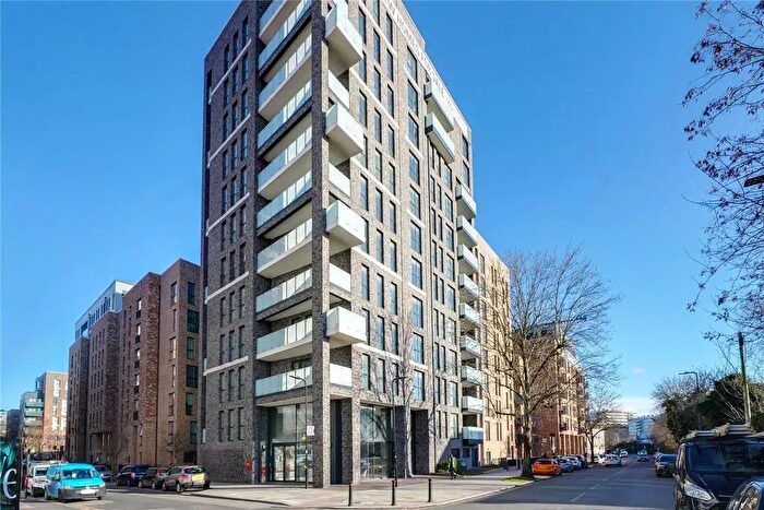 1 Bedroom Flat To Rent In Blackburn Court, Bollo Lane, W3