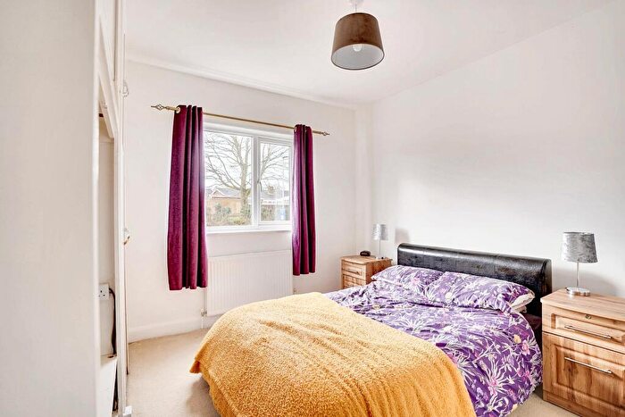 4 Bedroom Detached House For Sale In New Cheveley Road, Newmarket, CB8