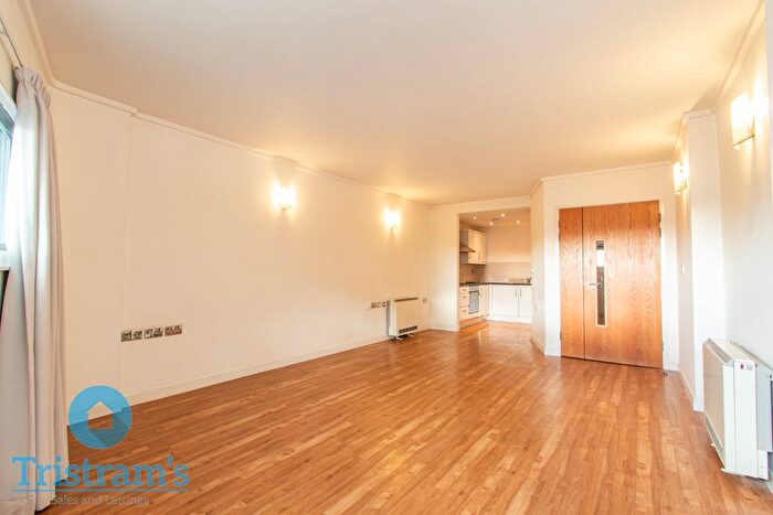 1 Bedroom Flat To Rent In The Ice House, Bolero Square, NG1