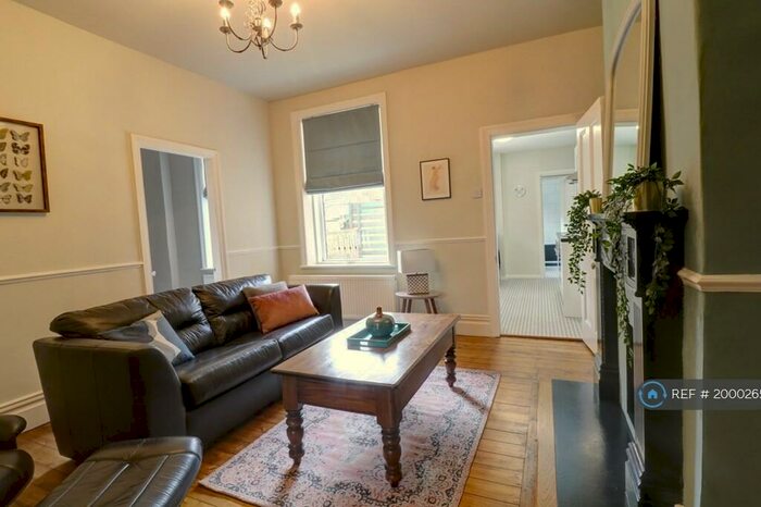 2 Bedroom Flat To Rent In Wallsend, Newcastle Upon Tyne, NE28