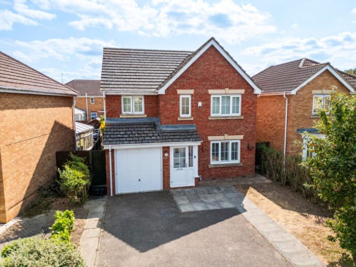 4 Bedroom Detached House For Sale In Allens Mead, Gravesend, Kent, DA12