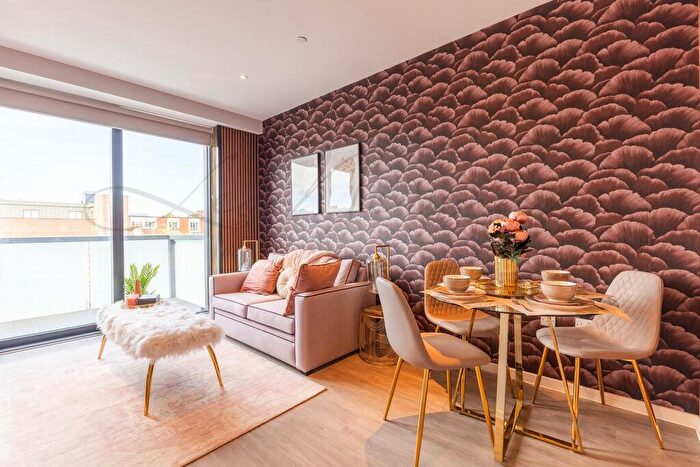 Studio To Rent In High Street, Orpington, BR6