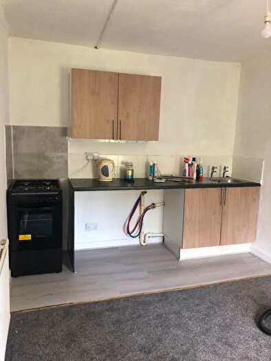 1 Bedroom Flat To Rent In Rochdale Road, Manchester, M9