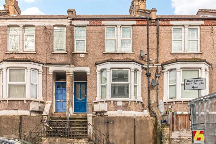 2 Bedroom Property To Rent In Plumstead Common Road, Plumstead, SE18