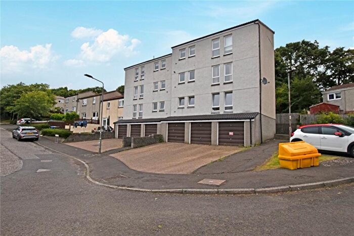 1 Bedroom Apartment For Sale In High Parksail, Erskine, Renfrewshire, PA8