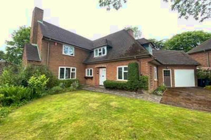 3 Bedroom House To Rent In Boultbee Road, Sutton Coldfield. B72