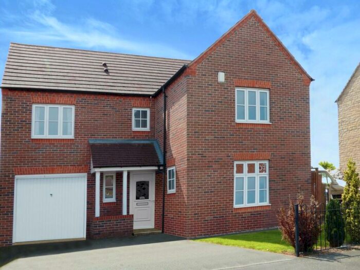 4 Bedroom Detached House To Rent In The Fordway, Lower Quinton, CV37