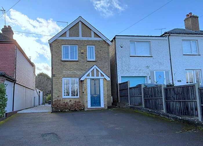 2 Bedroom Detached House For Sale In Holm View, Munns Lane, Hartlip, ME9