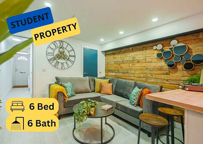 6 Bedroom Terraced House To Rent In Thornton Road, Stoke-On-Trent, ST4