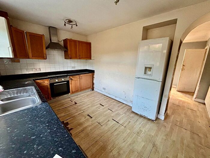 3 Bedroom Terraced House For Sale In Beckton Gardens, Manchester, M22