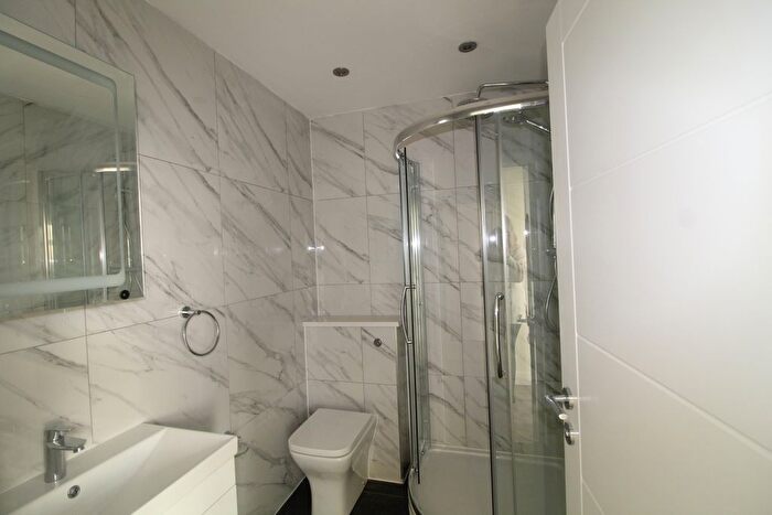 1 Bedroom Studio To Rent In Uxbridge Road, Uxbridge, UB10