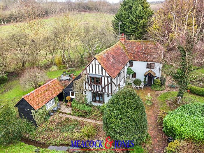 4 Bedroom Detached House For Sale In Childerditch Street, Little Warley, Brentwood, CM13