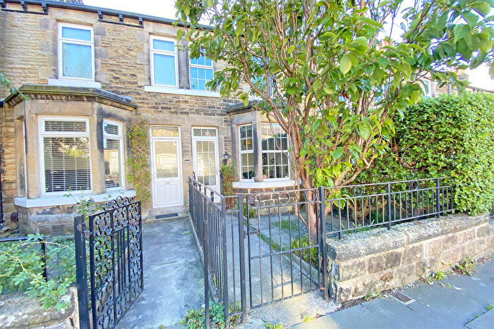 2 Bedroom Terraced House To Rent In Mayfield Grove, Harrogate, HG1