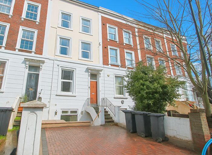 1 Bedroom Flat To Rent In Albert Park, Bristol, BS6