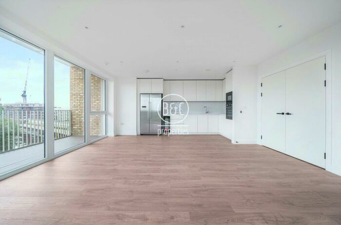 3 Bedroom Apartment To Rent In Caldon Boulevard, Grand Union, Wembley, HA0