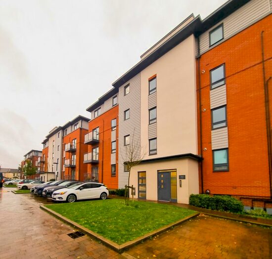 1 Bedroom Flat To Rent In Rembrandt Way, Watford, WD18