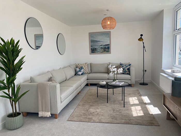 4 Bedroom Detached House For Sale In Dol Y Dderwen, Llangain, SA33