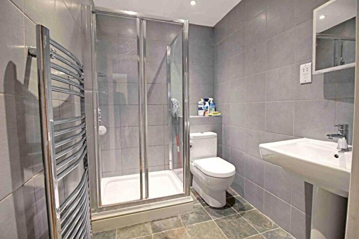 1 Bedroom Flat To Rent In Station Road, Barnet, EN5