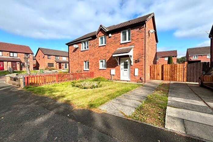 2 Bedroom Property To Rent In Helvellyn Avenue, Washington, NE38