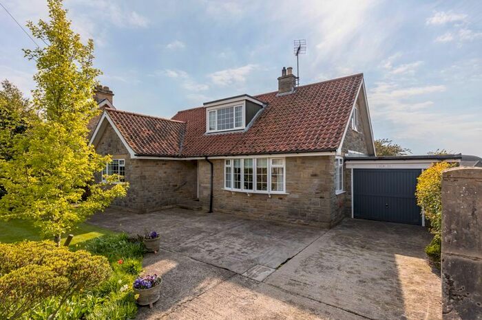 4 Bedroom Detached Bungalow For Sale In Wilton, Pickering, YO18