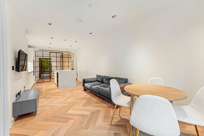 1 Bedroom Flat To Rent In Cluny Mews, Earls Court, SW5