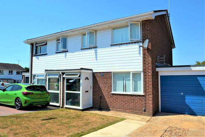 3 Bedroom Semi-Detached House To Rent In Pulborough, West Sussex, RH20