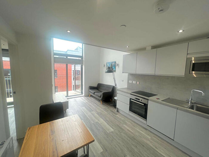 1 Bedroom Apartment To Rent In Henry Street, Sheffield, South Yorkshire, S3