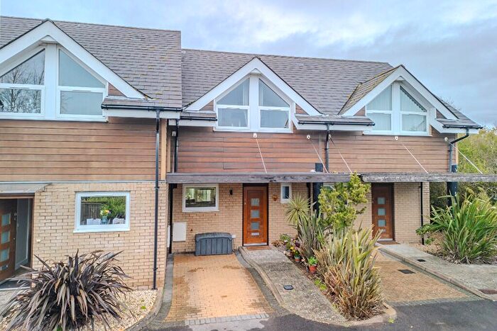 2 Bedroom Terraced House For Sale In Forest View, Highcliffe, BH23