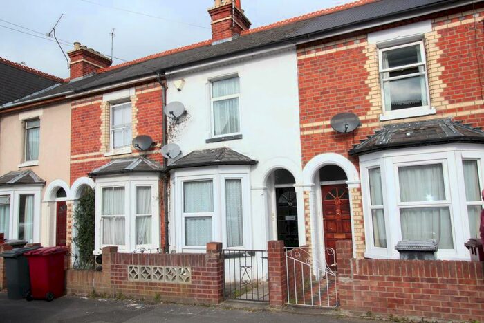 1 Bedroom Flat To Rent In Norton Road, Reading, RG1